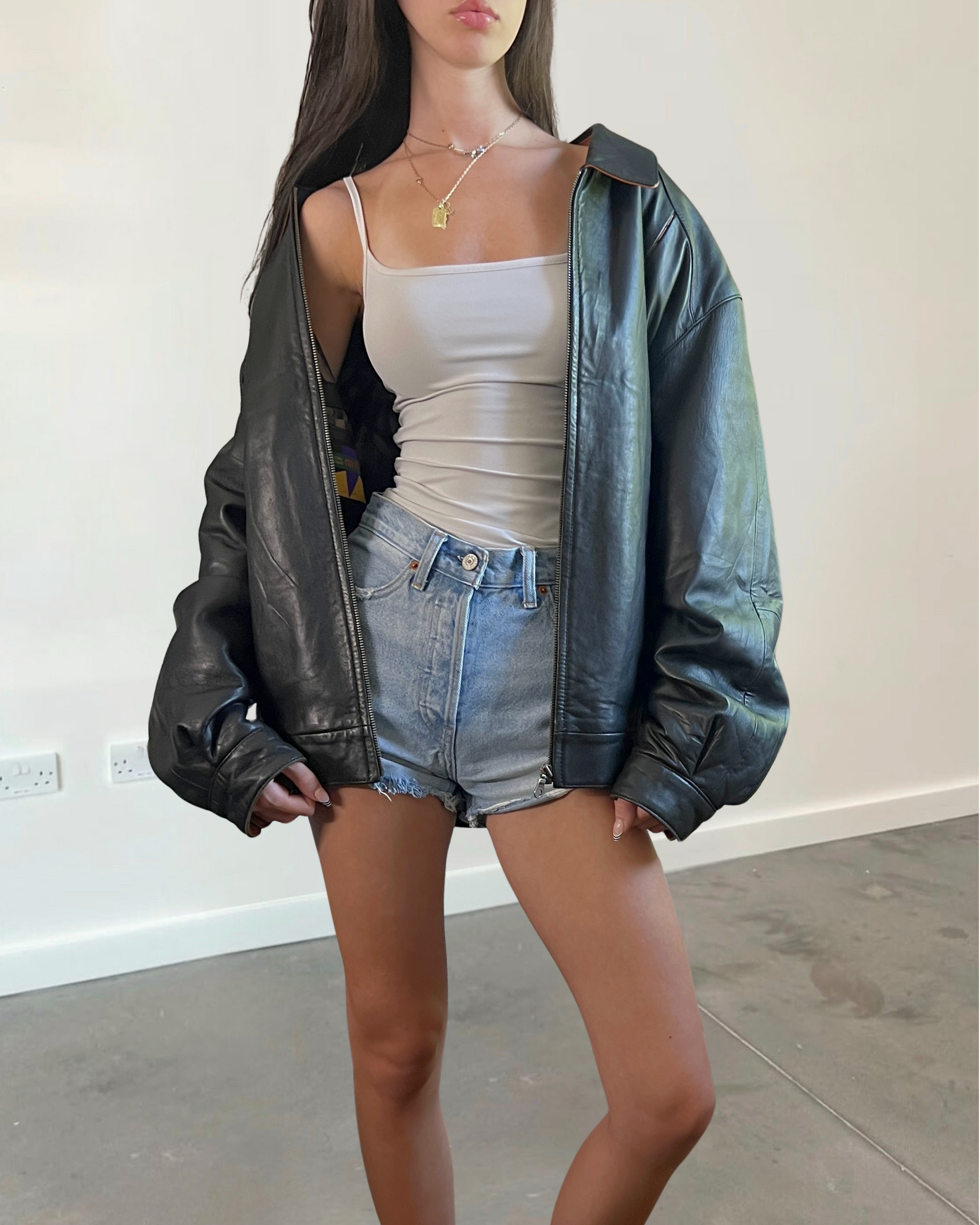 Yuan Leather bomber