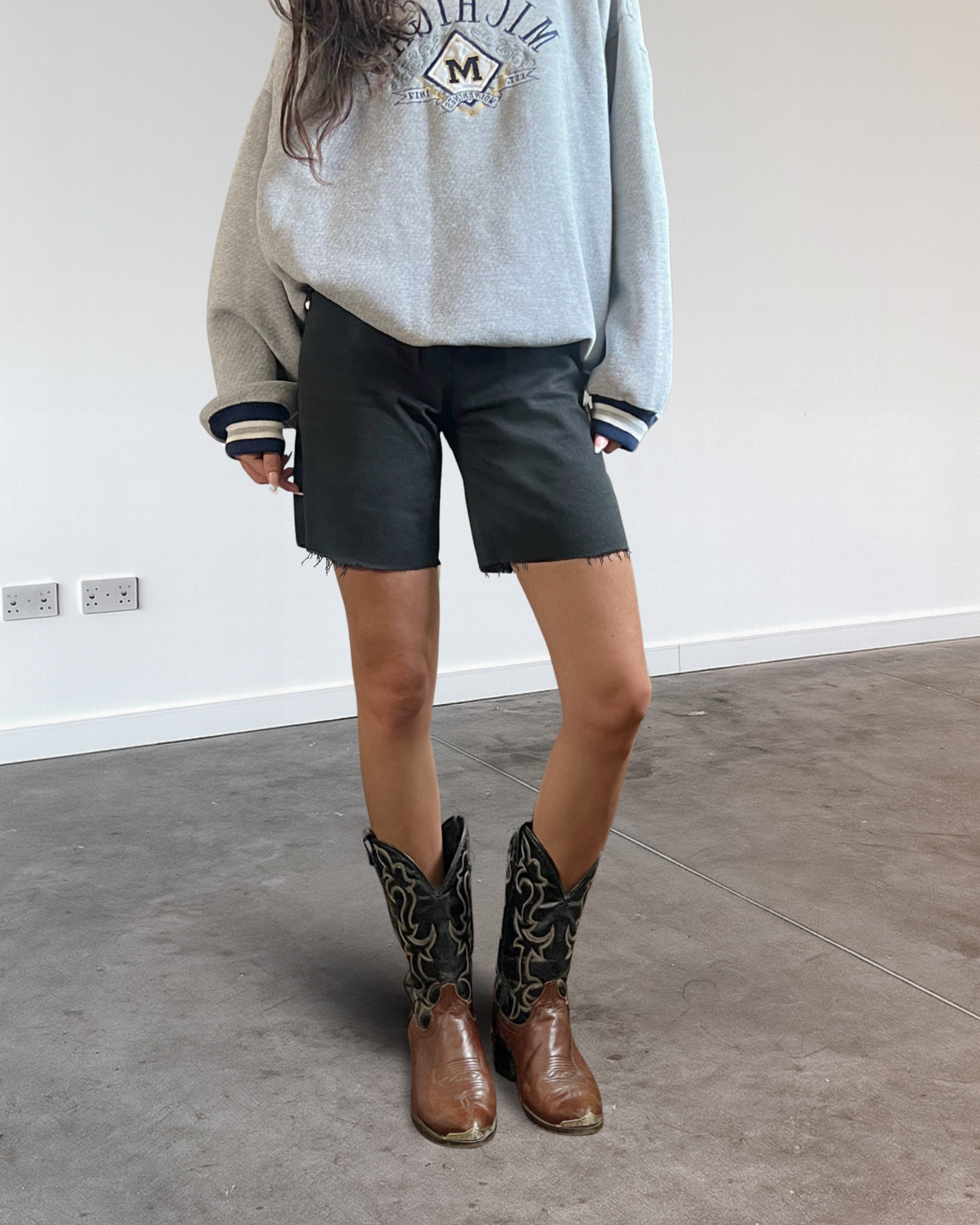 Black Vintage Jorts